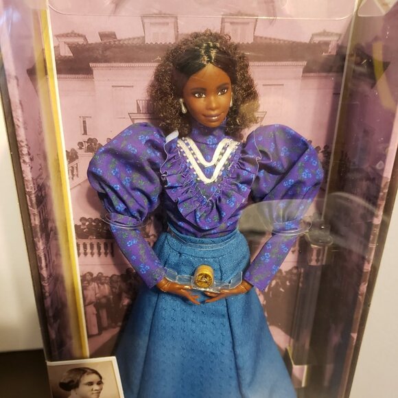 Ida B. Wells Barbie Inspiring Women Madame C. J. Walker - Picture 2 of 9
